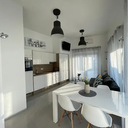 Διαμέρισμα Lounge *